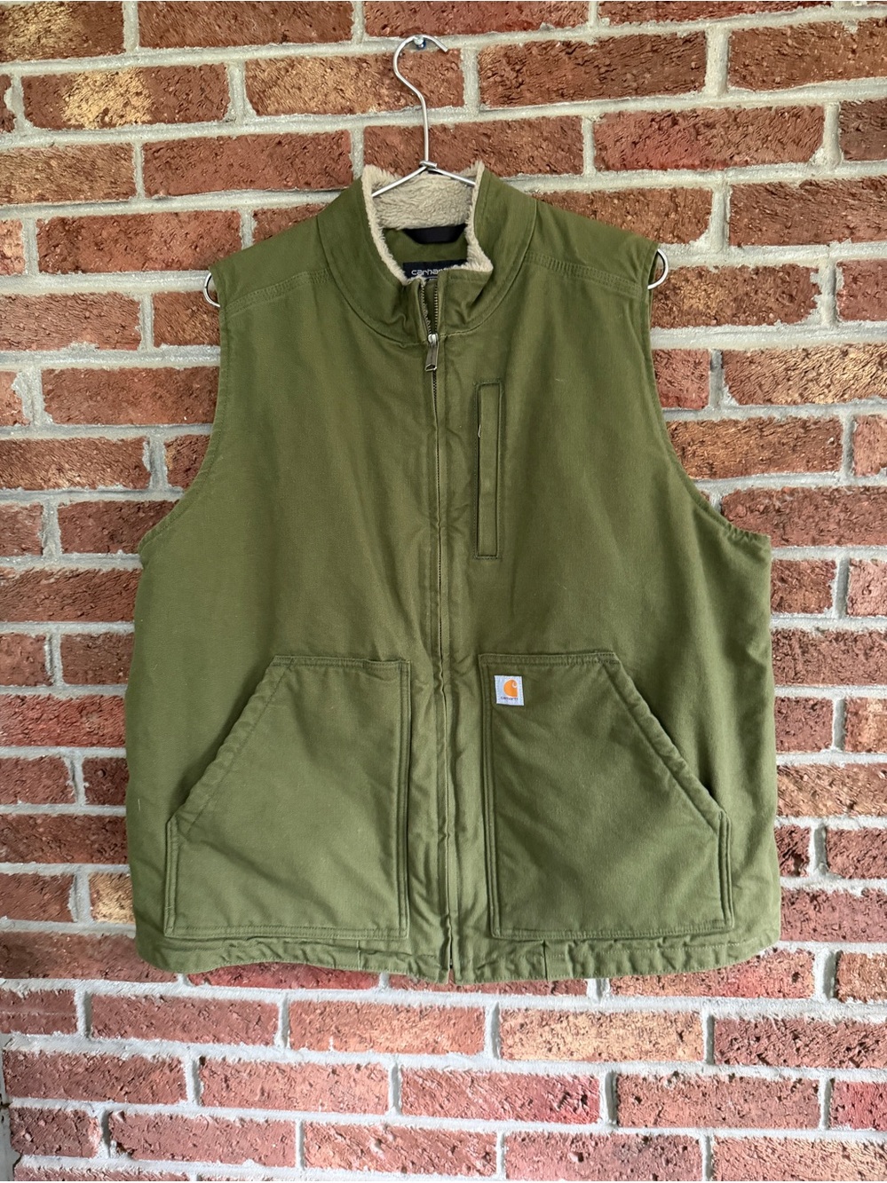 Carhartt Olive Green Women’s Utility Work Vest.  Size 1X.
